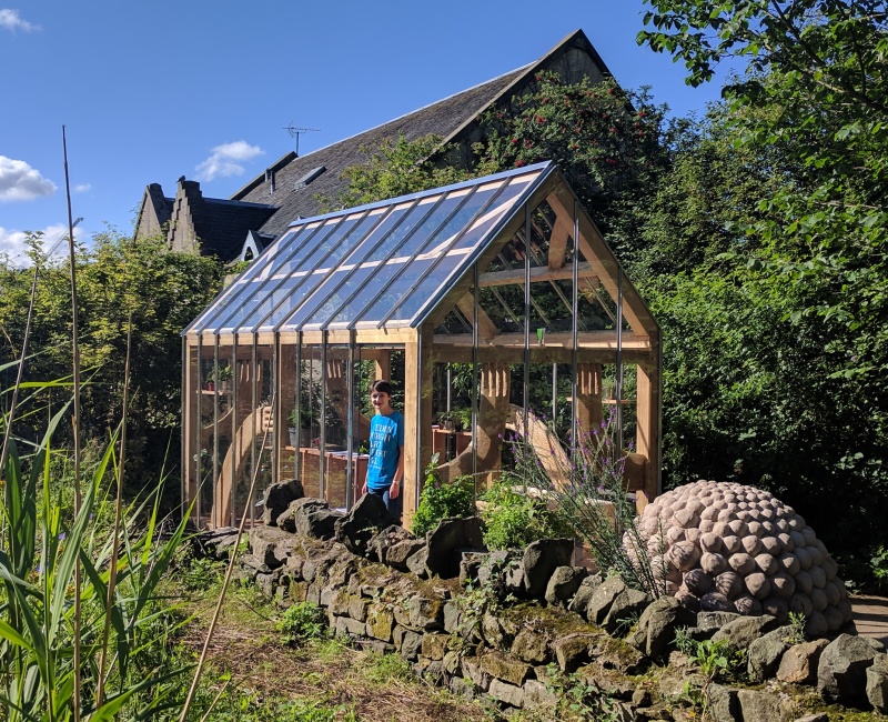 Bobby Niven Bothy - EAF