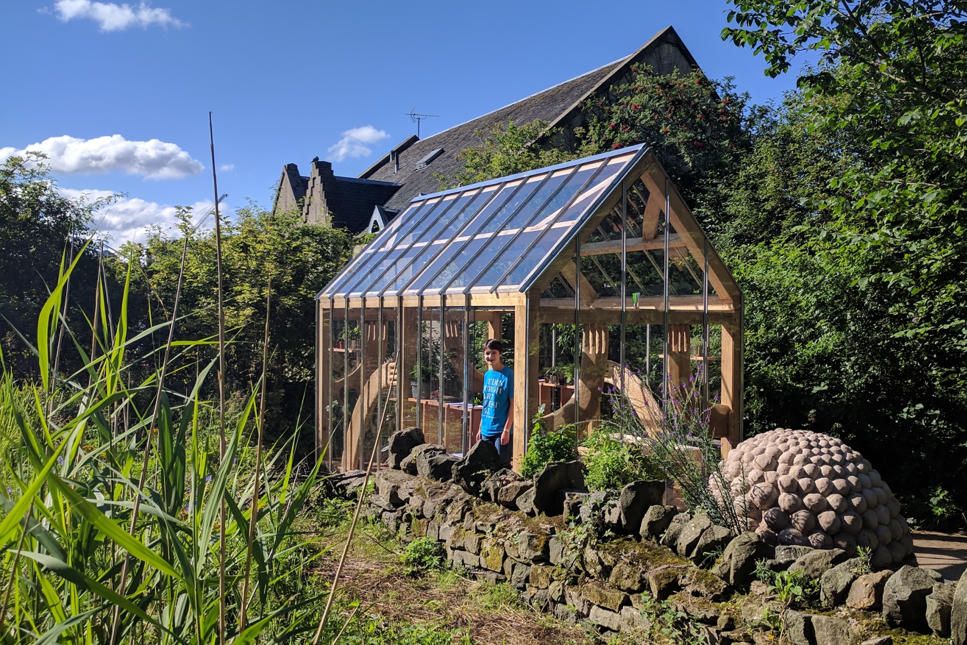 Bobby Niven Bothy - EAF