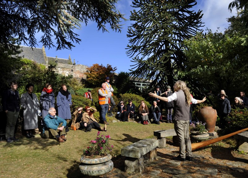 Storytelling - credit Colin Hattersley
