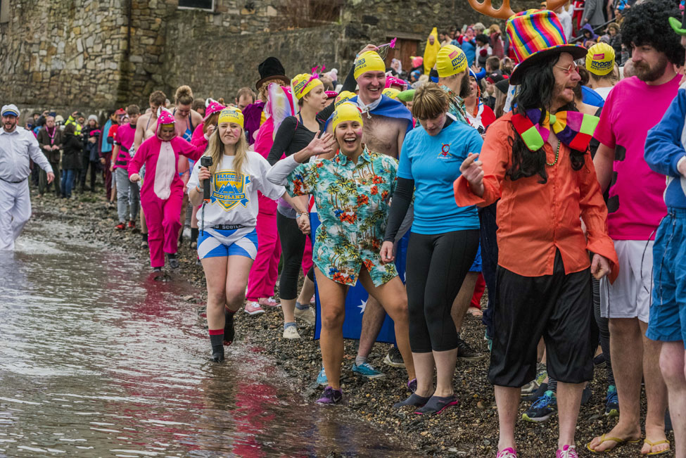 Edinburghs Hogmanay Loony Dook Chris Watt 20